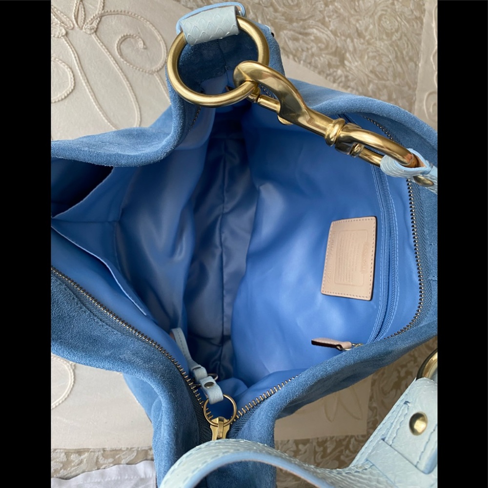 Coach “NWOT” Vintage Rare Carly Bag - Picture 10 of 13